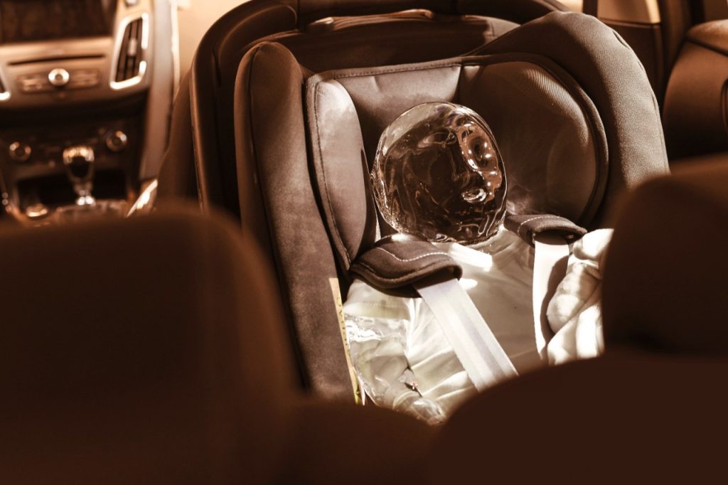Ford tehnologija pomaga preprečiti, da bi otroci ostali v vročih avtomobilih