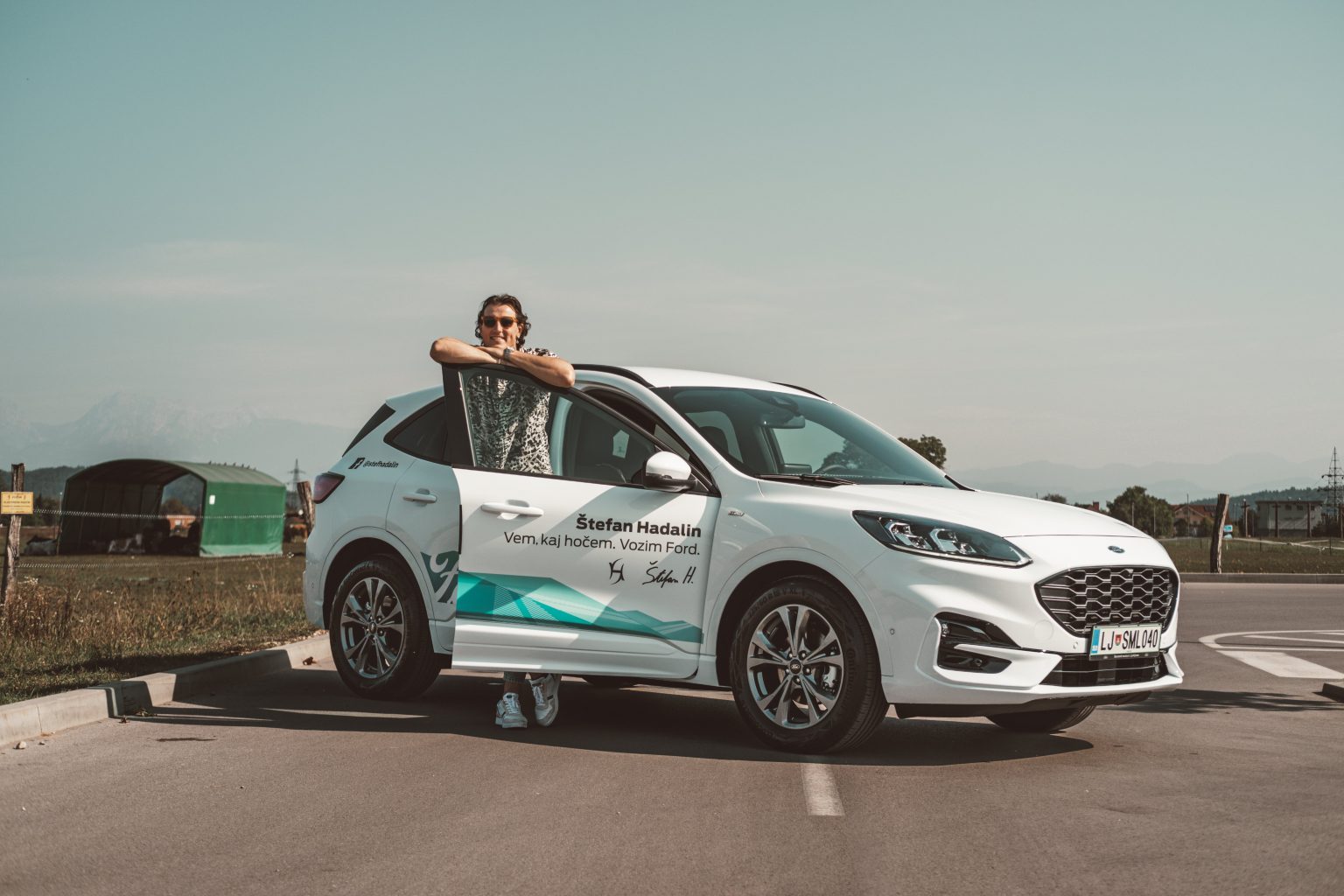 Ford Magazine Štefan Hadalin prevzel novo Ford Kugo STLine hibrid