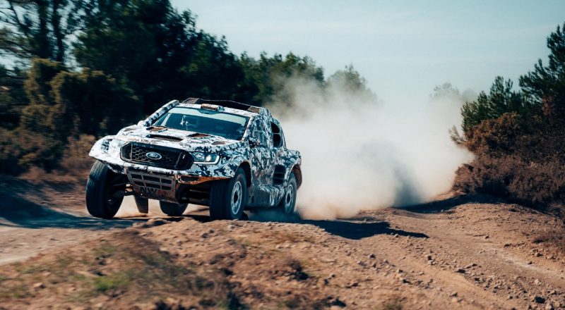 Ford Performance se pripravlja na dirko z vrhunskim ‘super hudim’ Rangerjem Raptorjem T1+ na reliju Dakar