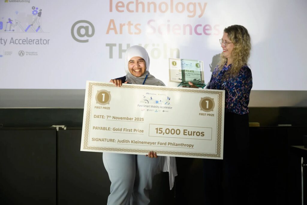 Iz globin morja: prihodnost polnjenja električnih vozil s sončno energijo?