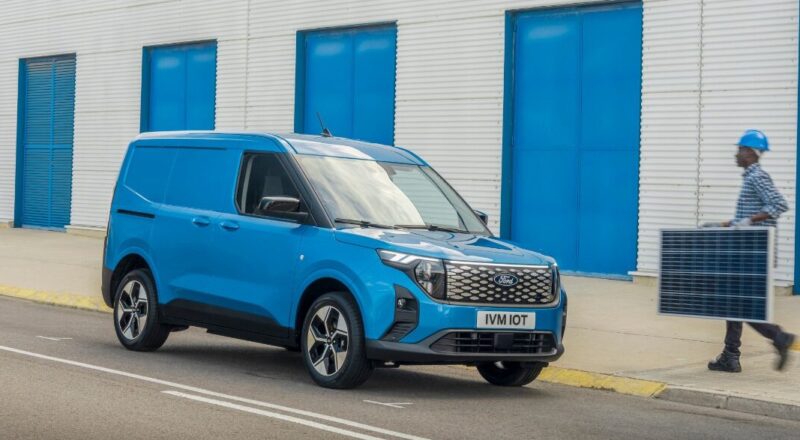 Ford E-Transit Courier za &scaron;e večjo produktivnost
