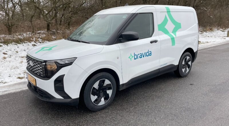 Ford E-Transit Courier za &scaron;e večjo produktivnost