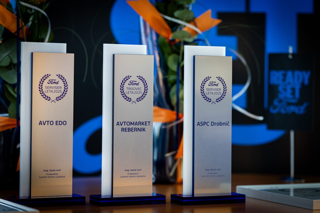 Priznanja Fordovemu trgovcu in serviserjema leta 2025