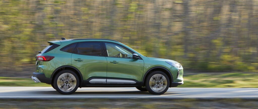 Izkušnja prihodnosti: Ford Kuga modelno leto 2026