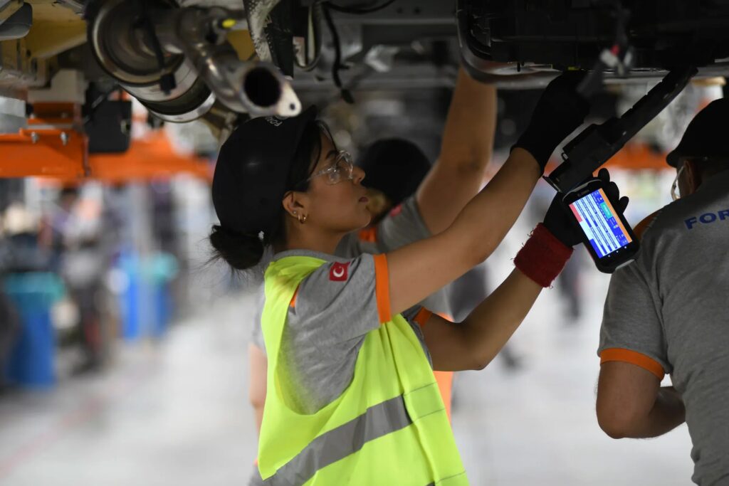 Od Davosa do Kocaelija: kako smo zgradili tovarno prihodnosti