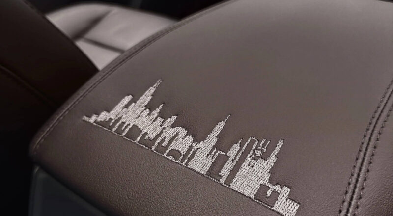 Spoznajte posebno različico Forda Explorerja za Leona XIV