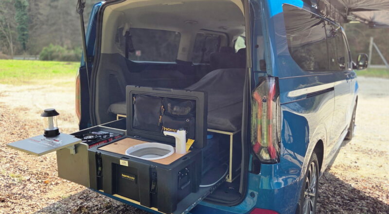 Ford E-Tourneo Custom: Vrhunska izku&scaron;nja vožnje s 100% električno cestno &raquo;vesoljsko ladjo&laquo; na vikend pobegu