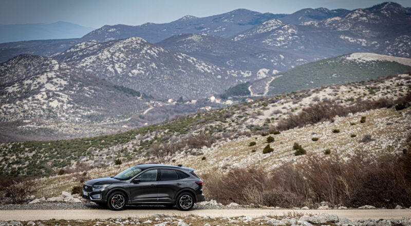 Ford Kuga PHEV – Velebit v najti&scaron;ji prestavi