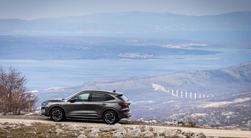 Ford Kuga PHEV – Velebit v najti&scaron;ji prestavi